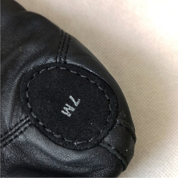 CAPEZIO black leather ballet shoe flat JULIET ll 7M - Picture 5 of 6